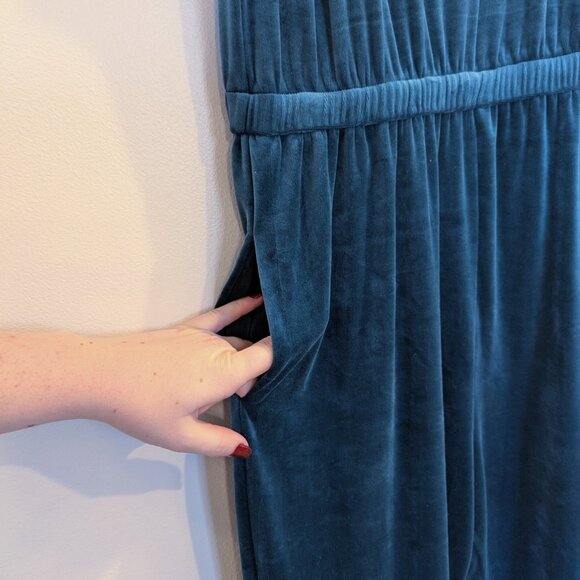 ANTHROPOLOGIE Linda Velvet Jumpsuit M Blue Velour Soft Stretch Comfortable - Picture 4 of 10